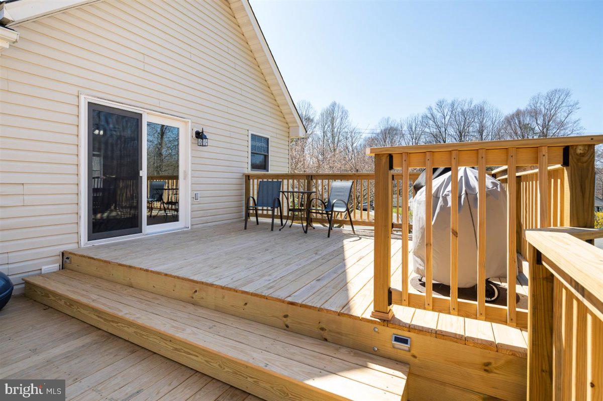 8656 Passapatanzy Road King George, VA 22485 - Photo 11 of 36 Gallery Image 11