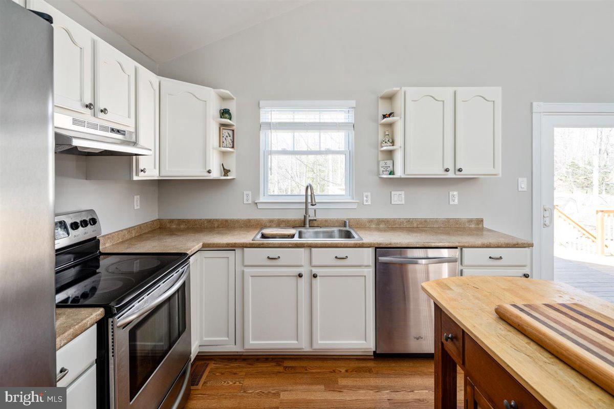 8656 Passapatanzy Road King George, VA 22485 - Photo 13 of 36 Gallery Image 13