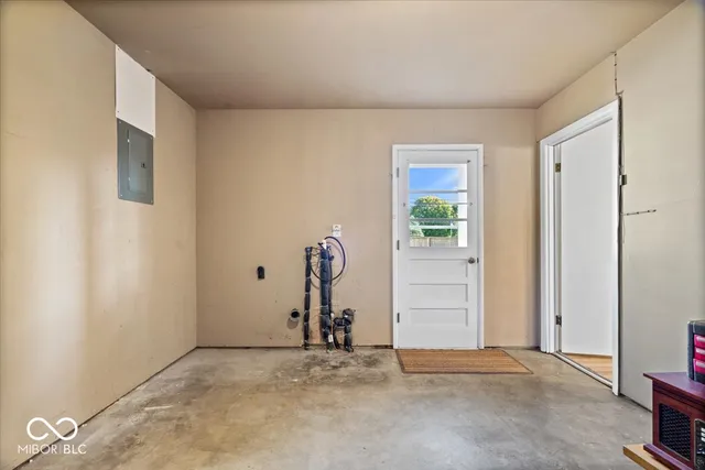 $245,000 | 325 North Center Street, Plainfield, IN 46168