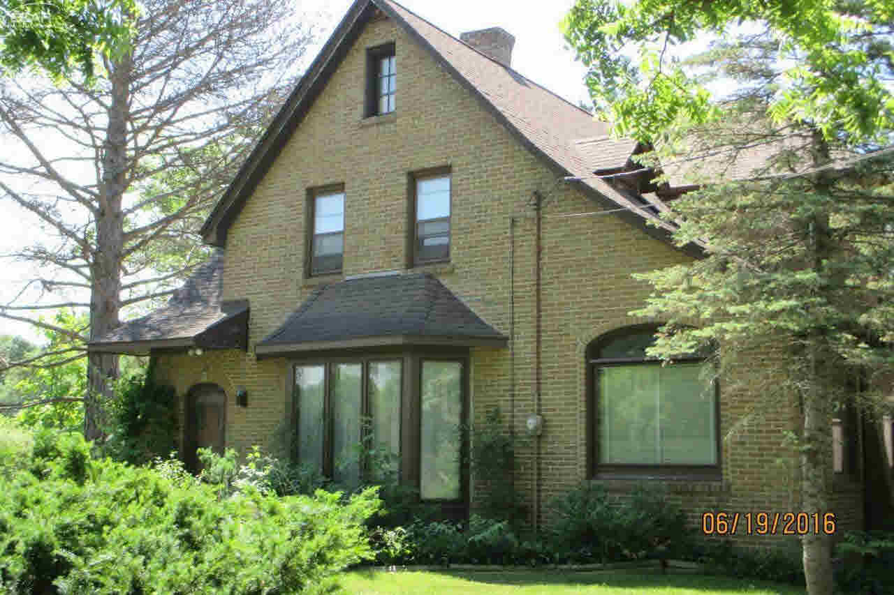 5275 Beecher Road Flint, MI 48532 - Photo 3 of 19 21179051-2.JPG