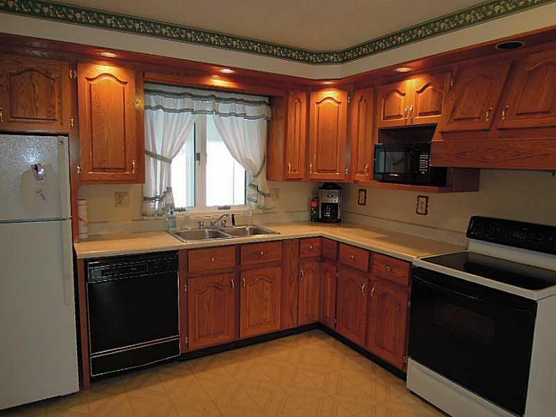203 Academy Street Presque Isle, ME 04769 - Photo 2 of 33 Kitchen.