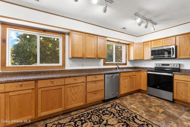 $495,000 | 4306 North Boyer Road, Sandpoint, ID 83864