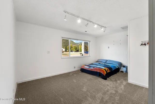 $495,000 | 4306 North Boyer Road, Sandpoint, ID 83864