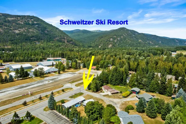 $495,000 | 4306 North Boyer Road, Sandpoint, ID 83864