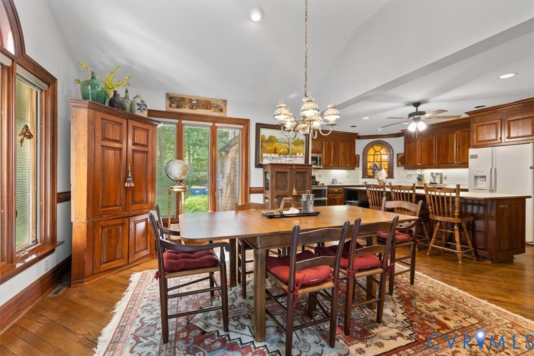 5301 Ashton Creek Road Chester, VA 23831 - Photo 13 of 48
