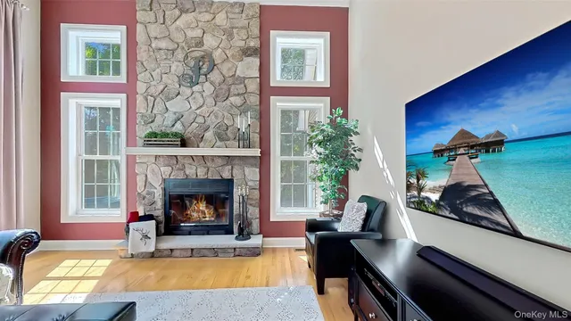 $750,000 | 28 Madison Court, Wallkill, NY 12589