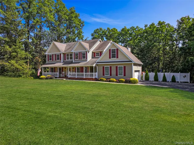 $750,000 | 28 Madison Court, Wallkill, NY 12589