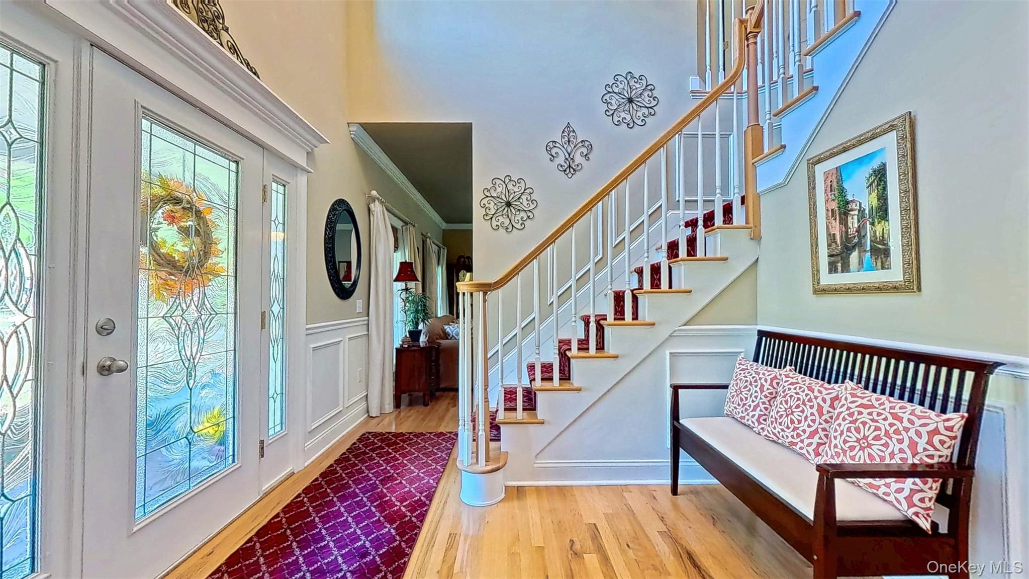28 Madison Court Wallkill, NY 12589 - Photo 7 of 44 a stairs and an entryway