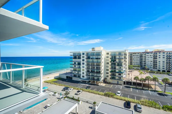 $3,000 | 3450 South Ocean Boulevard, Unit 714, Palm Beach, FL 33480
