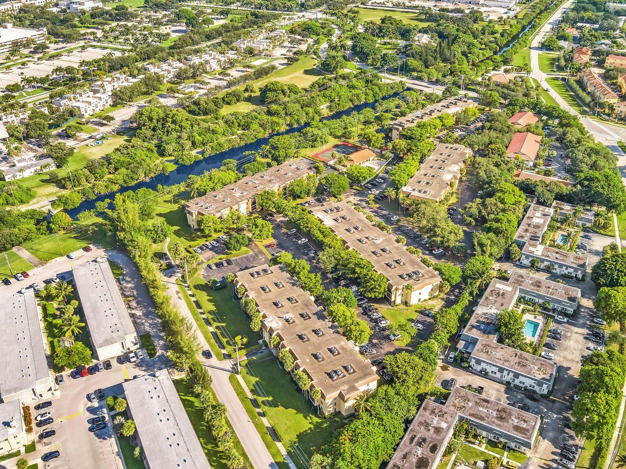470 Northwest 20th Street, Unit 3020 Boca Raton, FL 33431 - Photo 40 of 43 Aerial Casa Del Rio