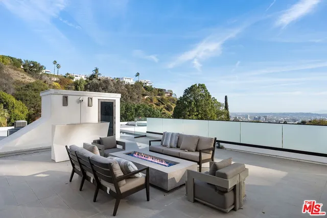 $8,995,000 | 1527 Rising Glen Road, Los Angeles, CA 90069