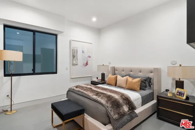 $8,995,000 | 1527 Rising Glen Road, Los Angeles, CA 90069