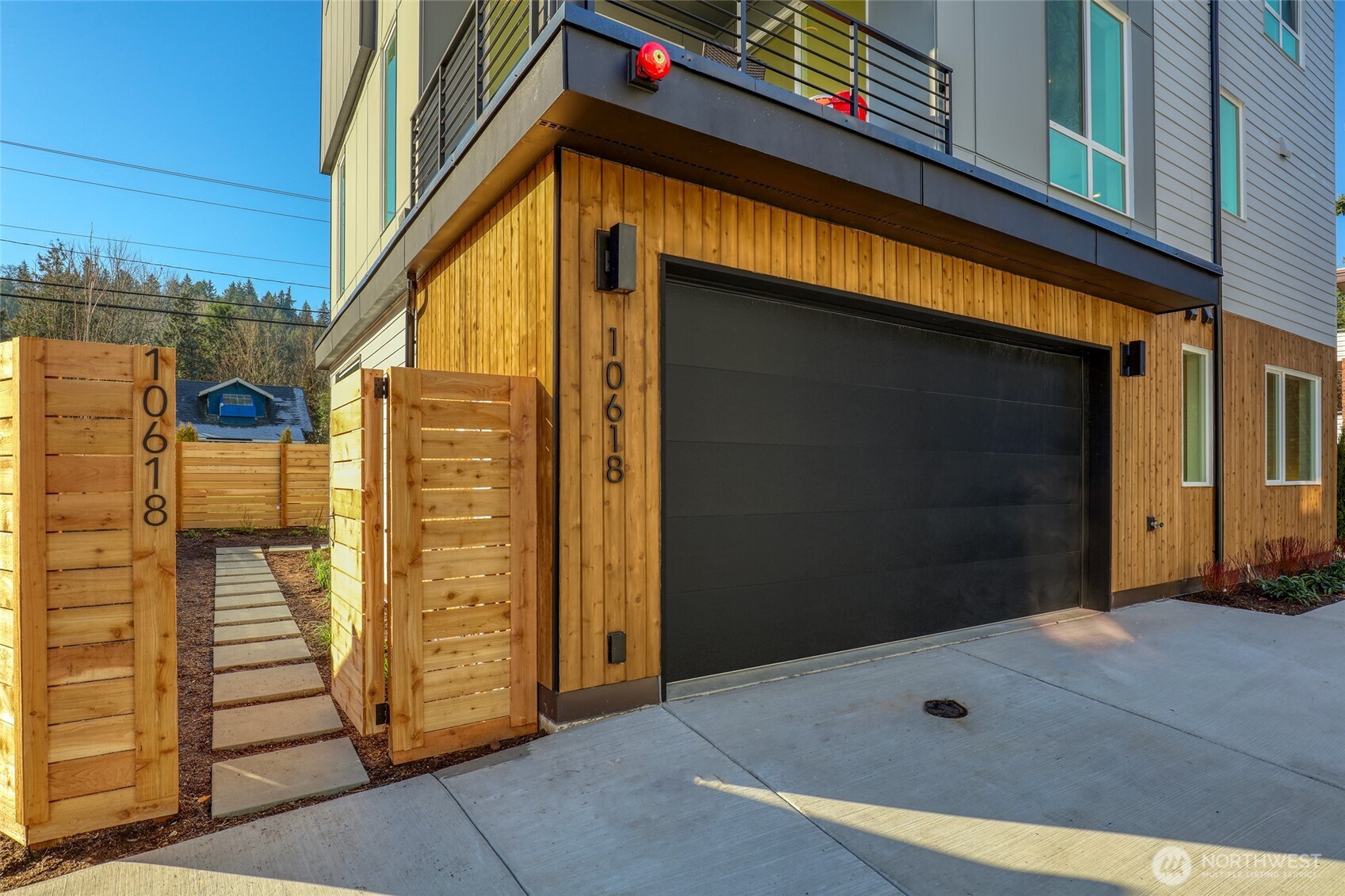 10618 East Riverside Drive Bothell, WA 98011 - Photo 16 of 17