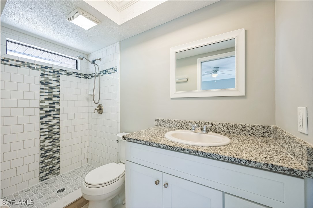18420 Holly Road Fort Myers, FL 33967 - Photo 29 of 43 Gallery Image 29