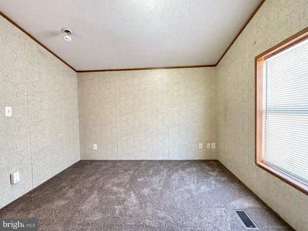 $74,750 | 29 Terrace Drive, Phoenixville, PA 19460