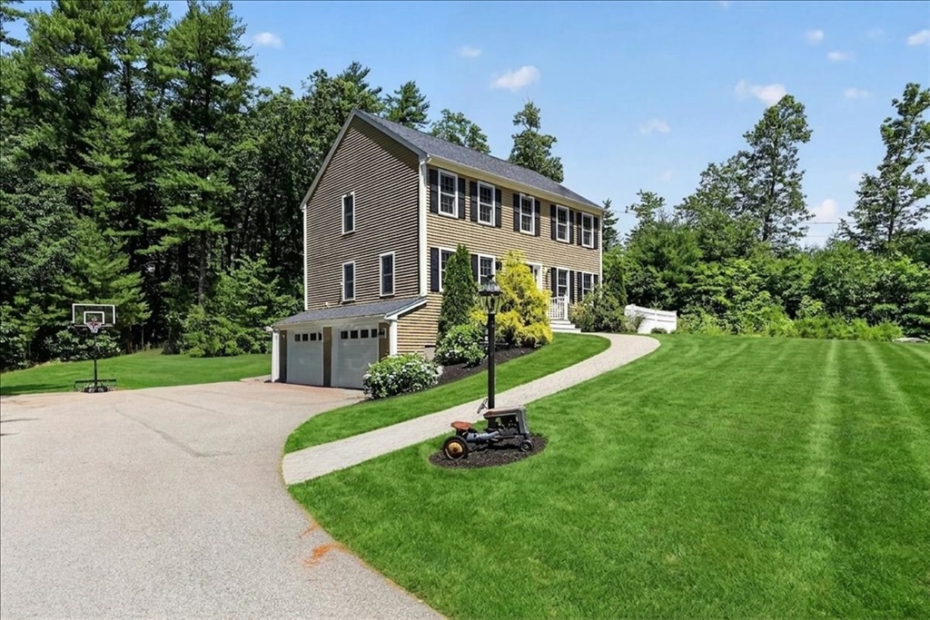 73 Ring Road Kingston, MA 02364 - Photo 3 of 34