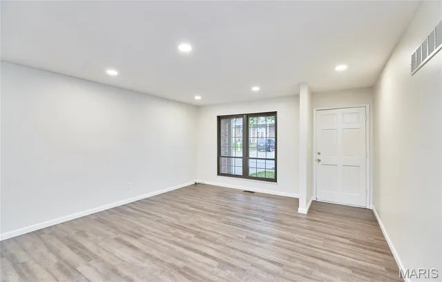 $339,900 | 2675 Victron Drive, St. Louis, MO 63129