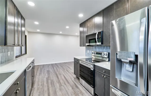 $339,900 | 2675 Victron Drive, St. Louis, MO 63129