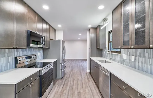 $339,900 | 2675 Victron Drive, St. Louis, MO 63129