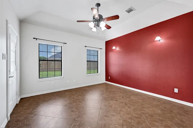 $432,000 | 319 Pinedale Avenue, Arcola, TX 77583