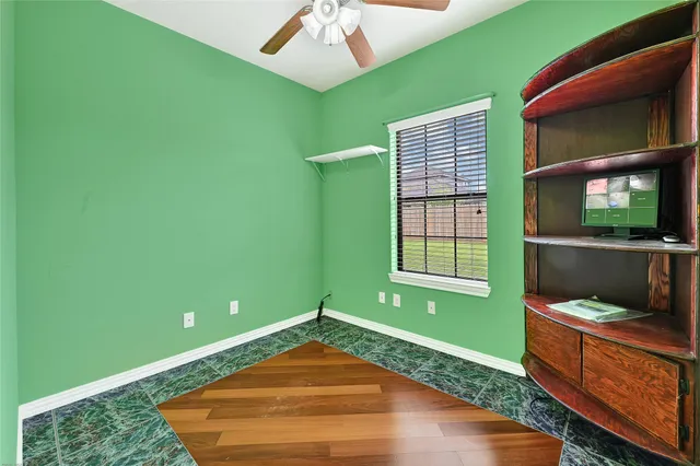 $432,000 | 319 Pinedale Avenue, Arcola, TX 77583