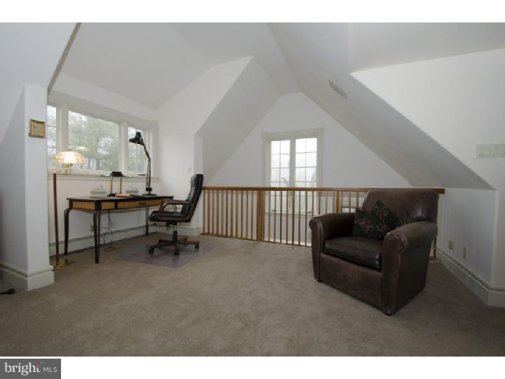 2425 North Providence Road Media, PA 19063 - Photo 18 of 24