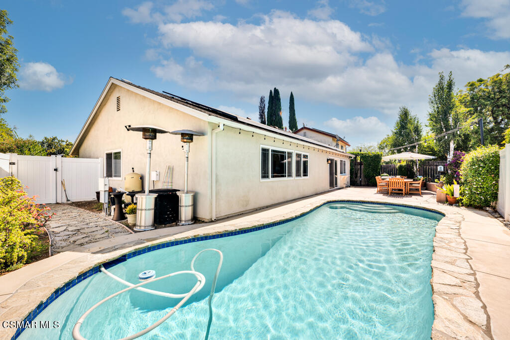 2685 Velarde Drive Thousand Oaks, CA 91360 - Photo 28 of 40 a house view with a outdoor seating space