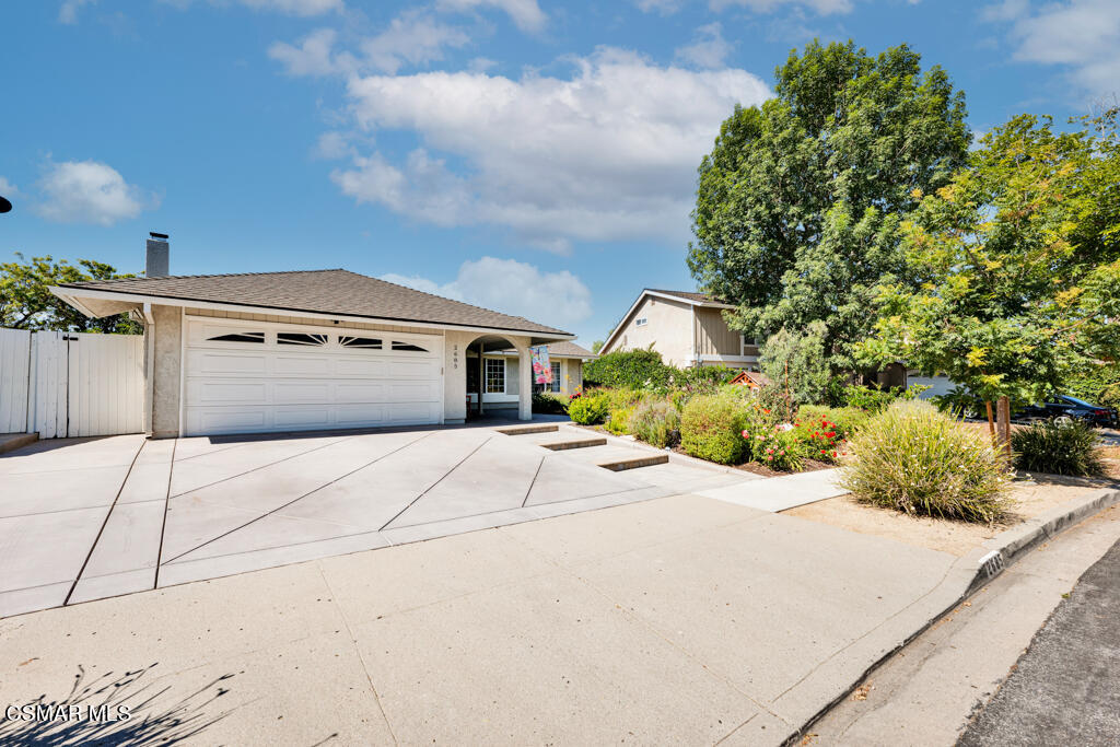 2685 Velarde Drive Thousand Oaks, CA 91360 - Photo 34 of 40 a house view with a outdoor space