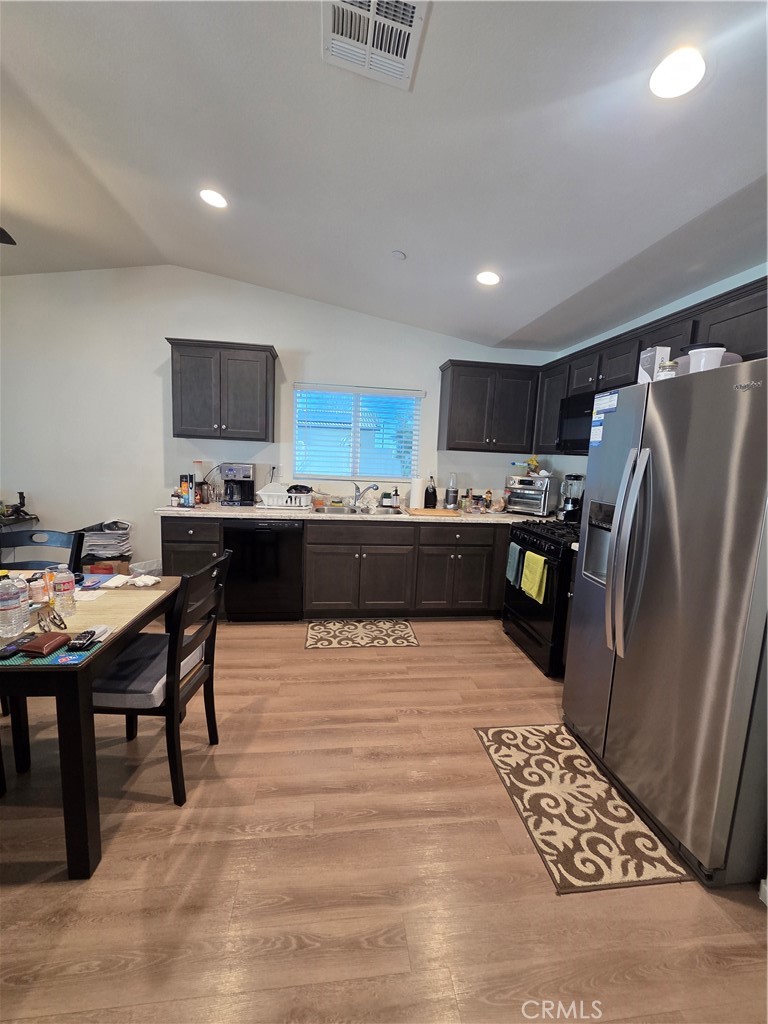 10592 Chevron Court Adelanto, CA 92301 - Photo 11 of 21