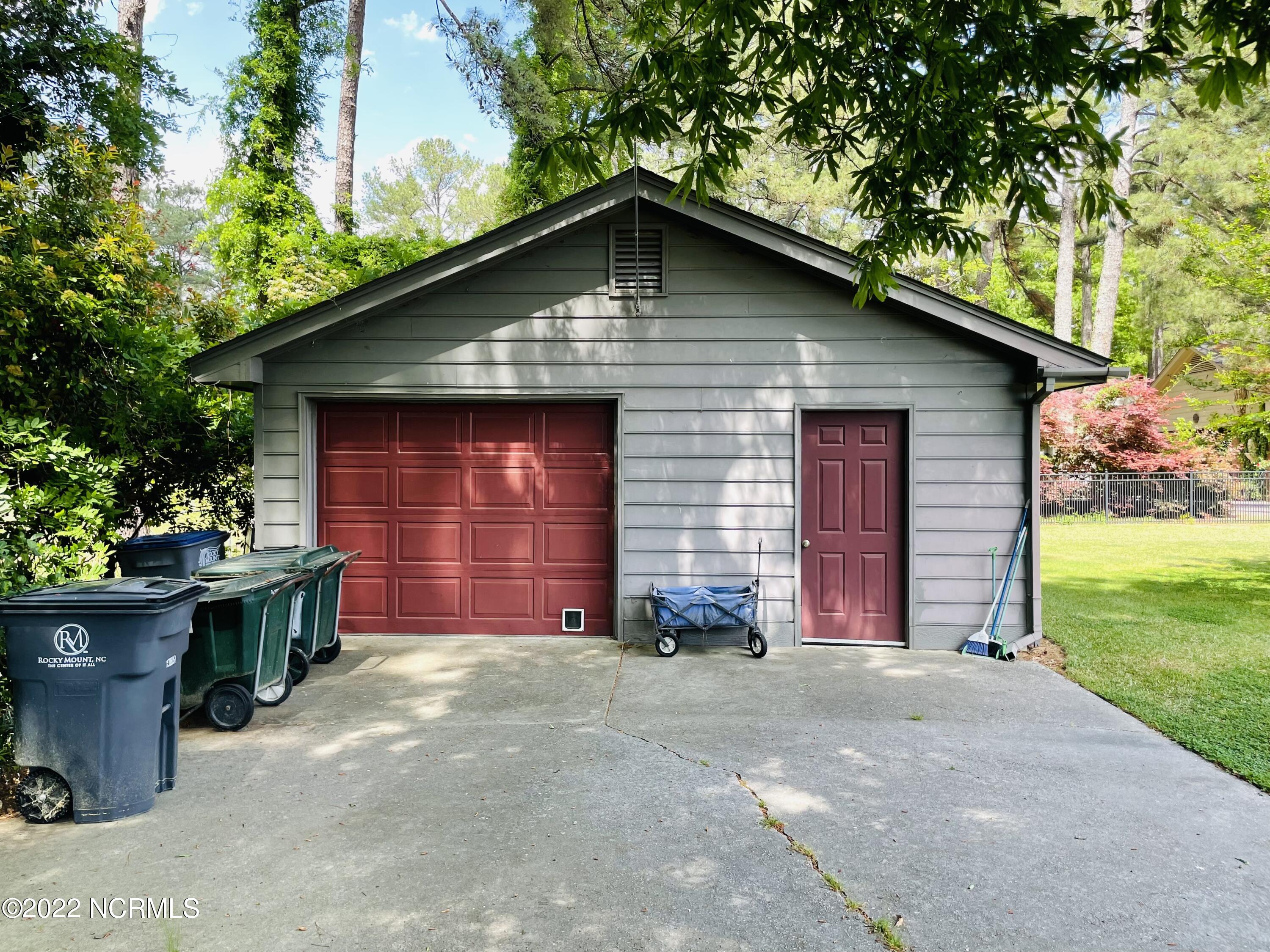 228 Dover Road Rocky Mount, NC 27804 - Photo 7 of 38 48C9D2A5-B15D-47F9-ACB5-1BEDDE05DF0D