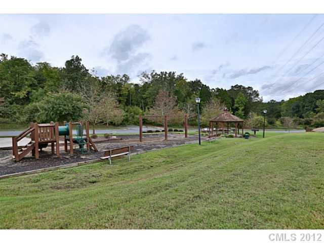 735 Reigate Road Charlotte, NC 28262 - Photo 14 of 14 Gallery Image 14
