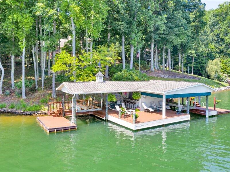 121 Spring Drive Huddleston, VA 24104 - Photo 5 of 70 Dock