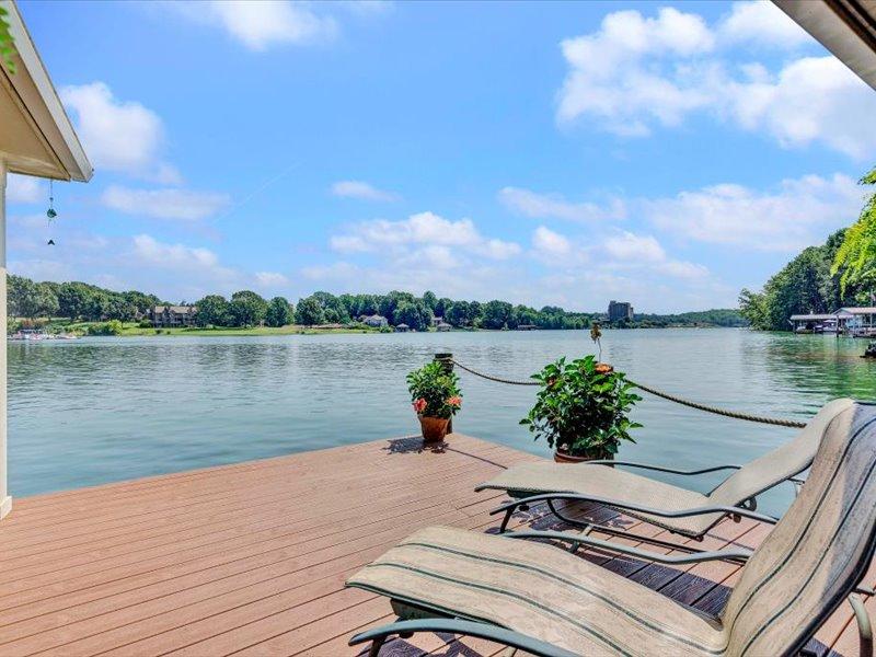 121 Spring Drive Huddleston, VA 24104 - Photo 59 of 70 a view of a lake