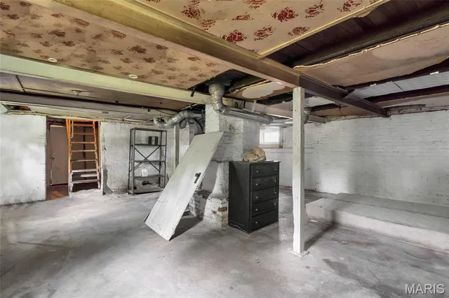 $110,000 | 10525 Hobday Avenue, St. Ann, MO 63074