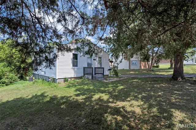 $110,000 | 10525 Hobday Avenue, St. Ann, MO 63074