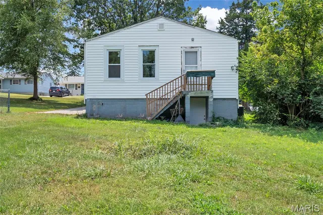 $110,000 | 10525 Hobday Avenue, St. Ann, MO 63074