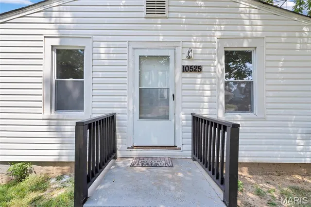 $110,000 | 10525 Hobday Avenue, St. Ann, MO 63074