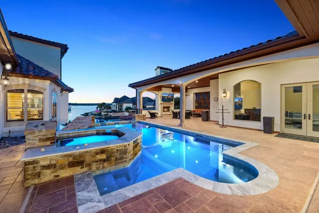 $5,995,000 | 108 Wennmohs Place, Horseshoe Bay, TX 78657