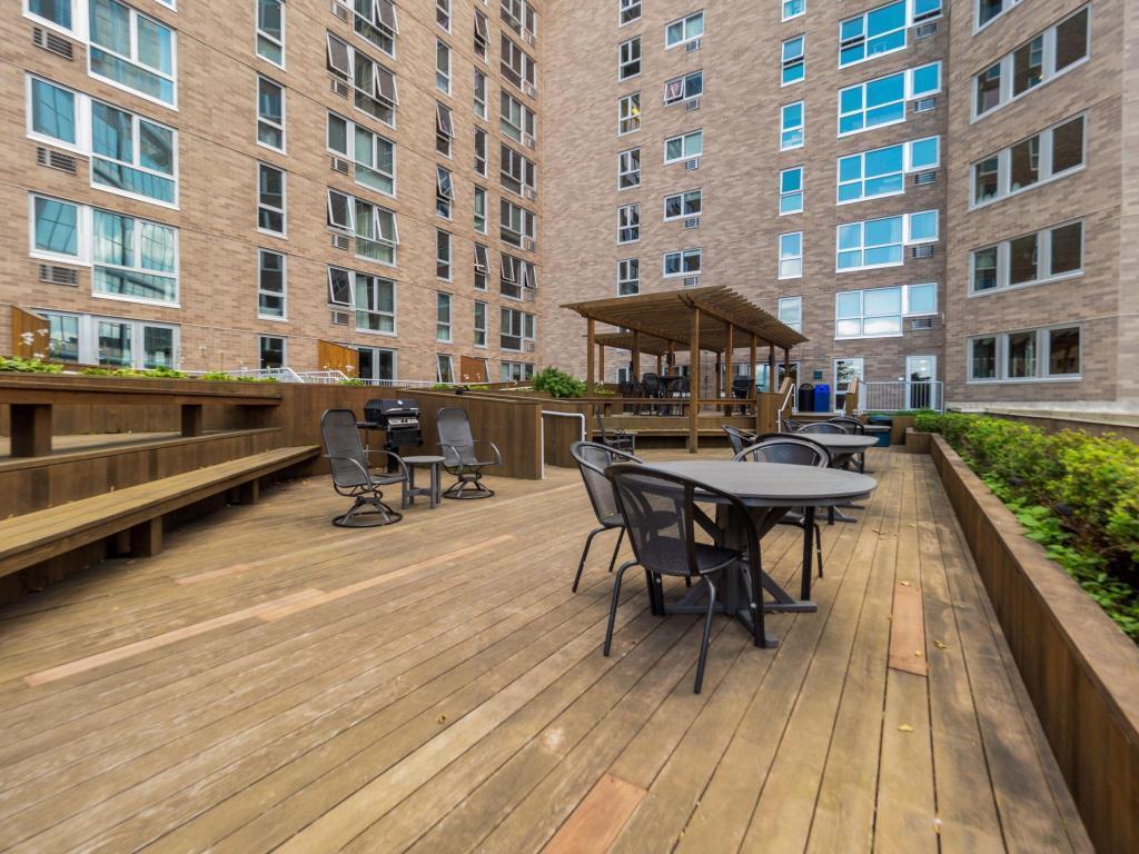 433 South 7th Street, Unit 1828 Minneapolis, MN 55415 - Photo 33 of 34
