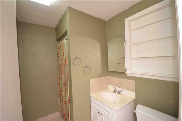 103 Pebble Creek Road Franklin, TN 37064 - Photo 16 of 19 Secondary Bathroom