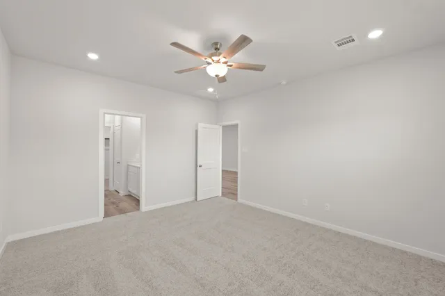 $324,900 | 440 Long Br Drive, Dayton, TX 77535