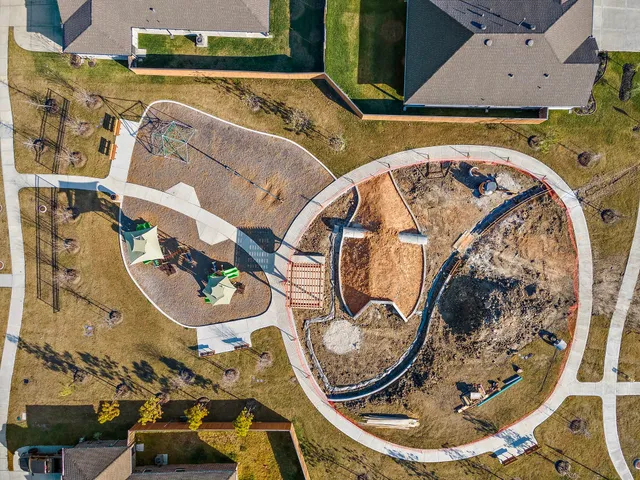 $324,900 | 440 Long Br Drive, Dayton, TX 77535