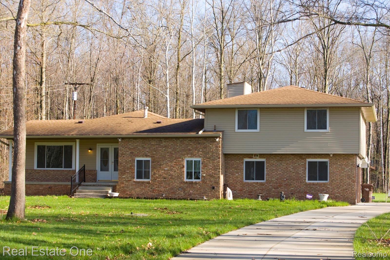 42560 Willis Road Belleville, MI 48111 - Photo 1 of 70 WELCOME TO 42560 WILLIS ROAD, BELLEVEILLE, MI