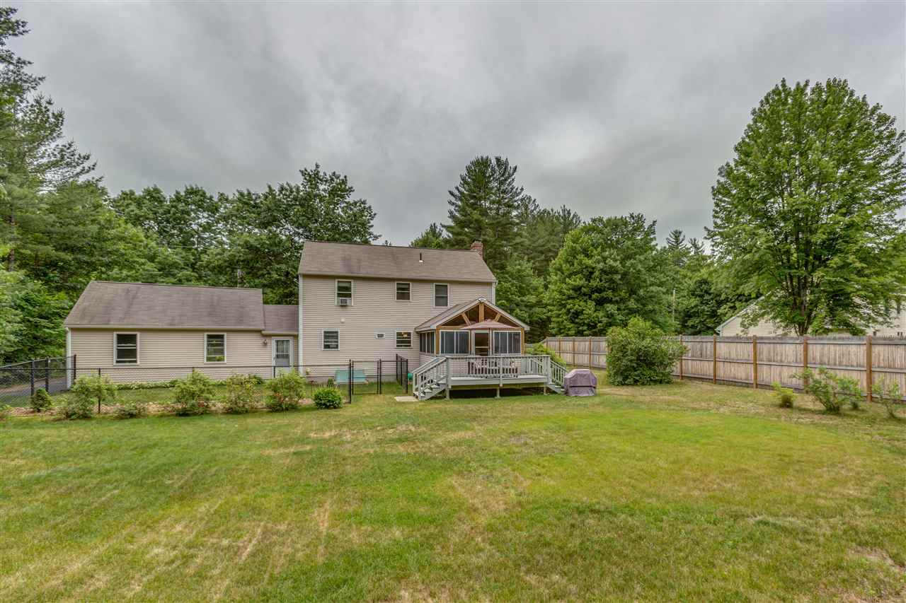 14 Captain Danforth Lane Amherst, NH 03031 - Photo 36 of 40