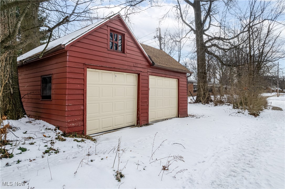 4262 West Anderson Road Cleveland, OH 44121 - Photo 22 of 25