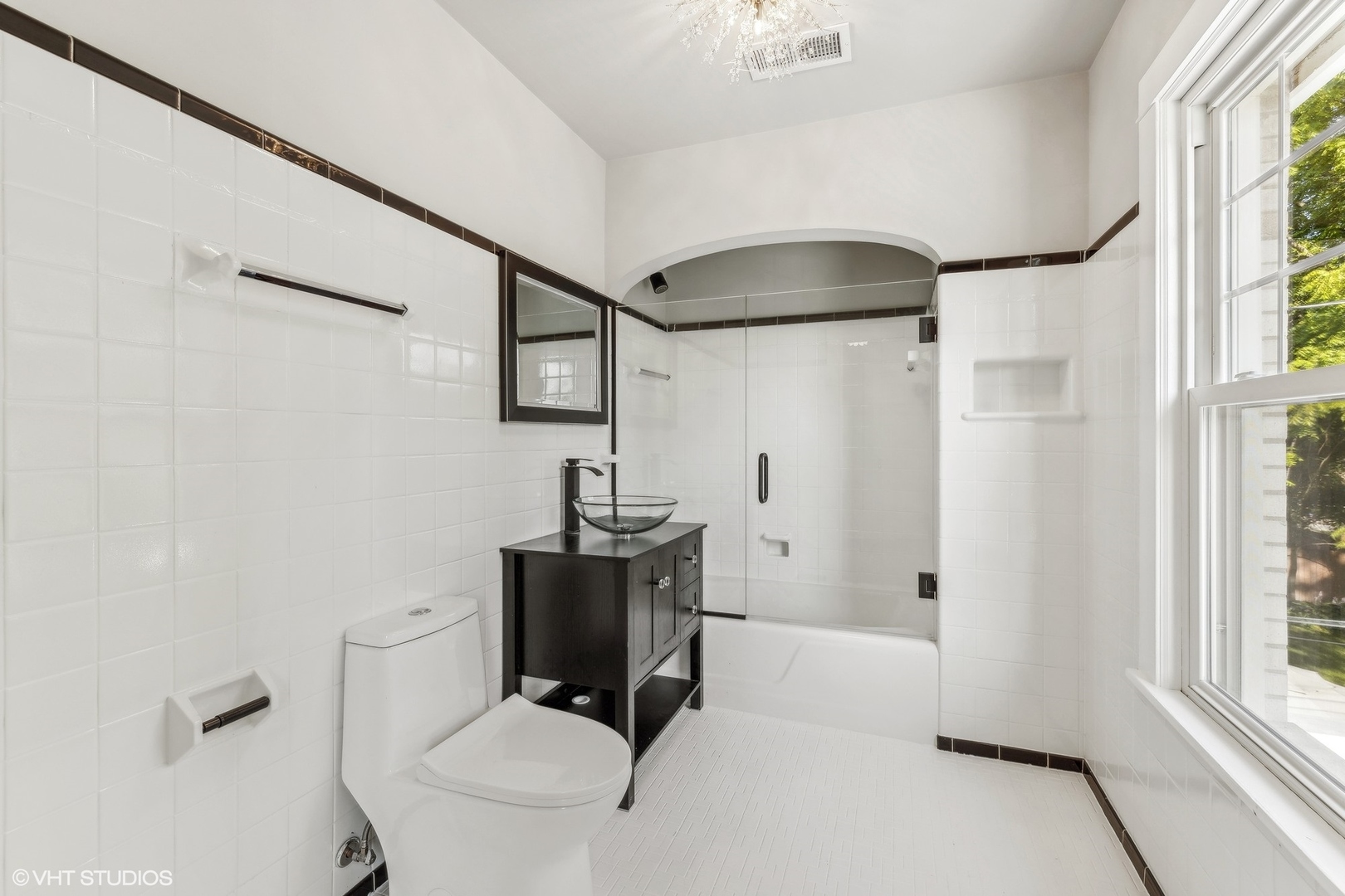 223 Southcote Road Riverside, IL 60546 - Photo 22 of 39