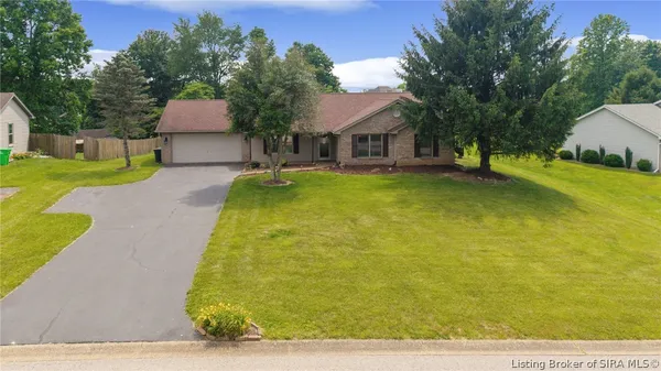 $324,900 | 7793 Four Leaf Drive, Greenville, IN 47124