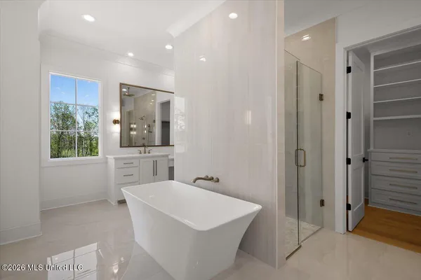 $999,900 | 210 Welchshire Drive, Madison, MS 39110