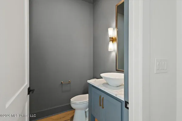 $999,900 | 210 Welchshire Drive, Madison, MS 39110