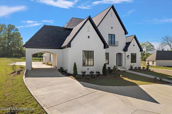 $999,900 | 210 Welchshire Drive, Madison, MS 39110
